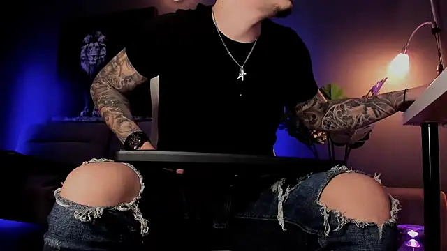 uptomatty live sex cam