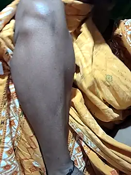 Sweet-runi live sex cam