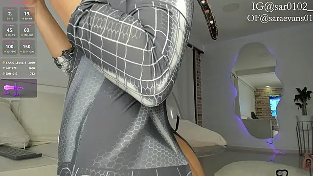 sara_evans02's cam snapshot