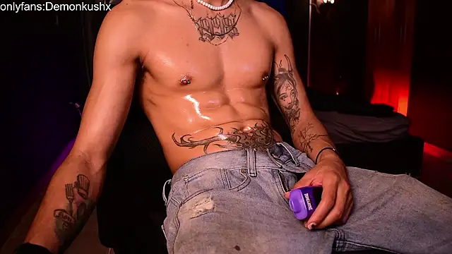 DemonKush-- live sex cam