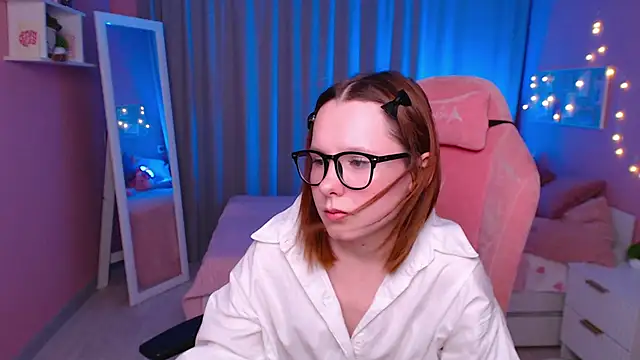 Haya_Harareet's cam snapshot