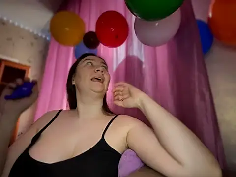 MimiYolaVi's cam snapshot