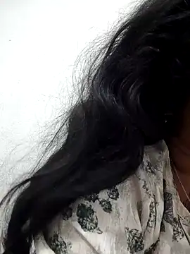 sweetqueen143 live sex cam