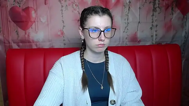 LilianaShine live sex cam