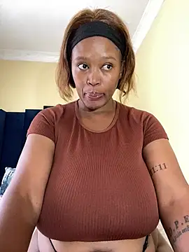 Sue_Knowledge's cam snapshot