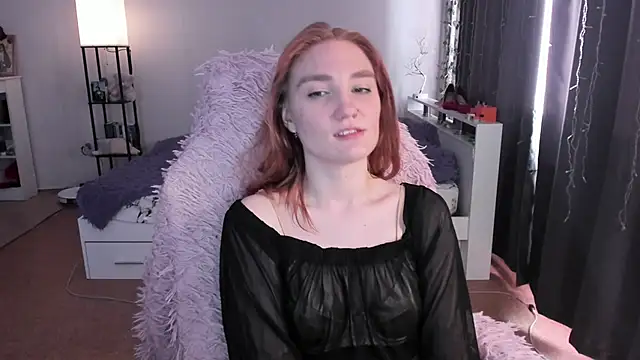 ReddHotPipper live sex cam