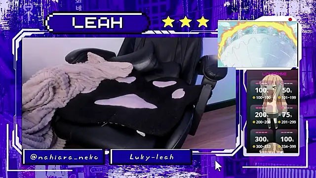 lucky-leah live sex cam