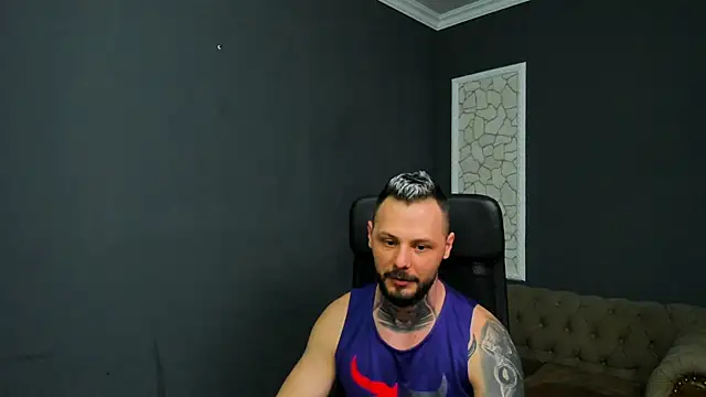 BrianHunts live sex cam