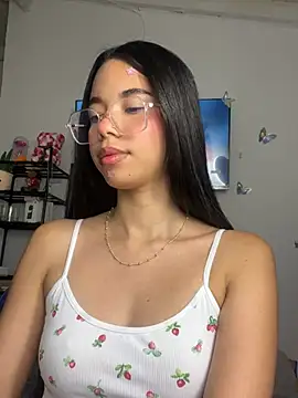 Milleradhara24's cam snapshot