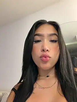 AliceBoomx's cam snapshot