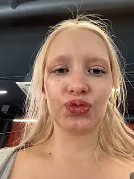 Milkyy_wway live sex cam