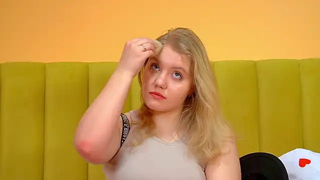 EmilyEvanse's cam snapshot