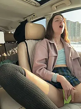 DollyTall live sex cam