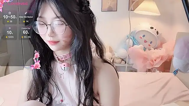 Luminous4173 live sex cam