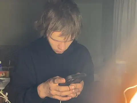 XanderOzzz's cam snapshot