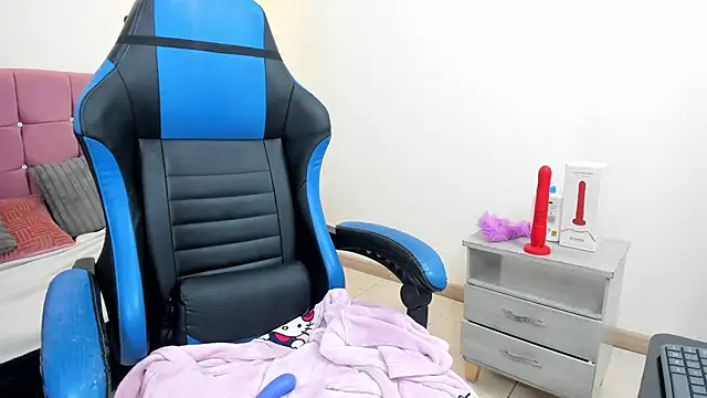 Lizzie_Williams_ live sex cam