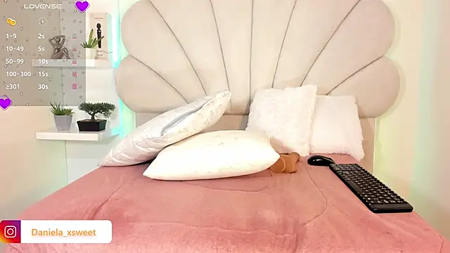 Danielaangelina live sex cam