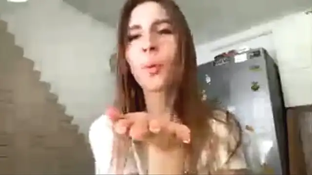 ElsieKuhlmann's cam snapshot