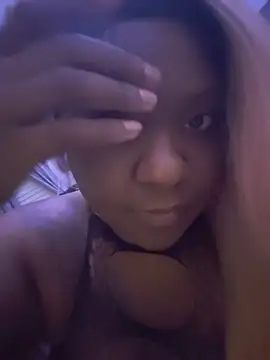 6lue6a6y69's cam snapshot