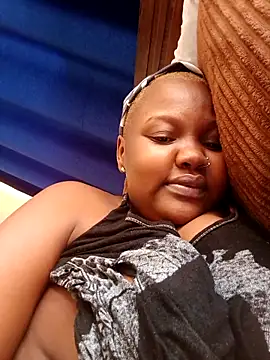 queennapal's cam snapshot