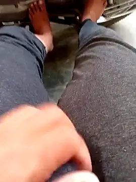 Horny-boyyy live sex cam