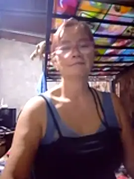 SexyHottMom's cam snapshot