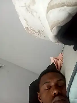 hungrydick35 live sex cam