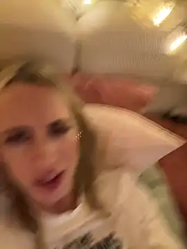 rileylovesyou live sex cam