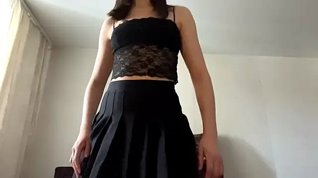 LoreanHertlein's cam snapshot