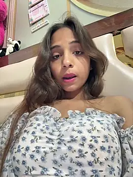 its_anuuu's cam snapshot