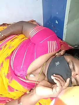 sirisha__9's cam snapshot