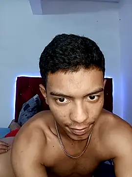 Nucita_hot69 live sex cam