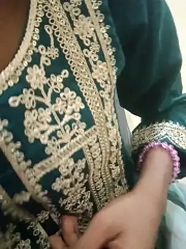 Kumkum_36 live sex cam