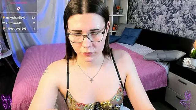 Coraline_kitty live sex cam