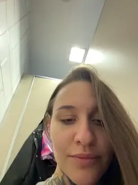 KishaMur live sex cam