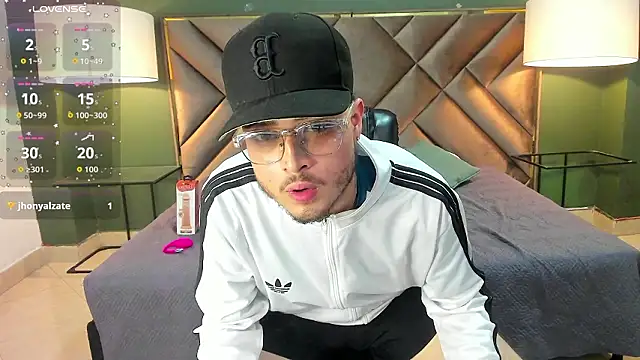 Salvattore_Muller live sex cam