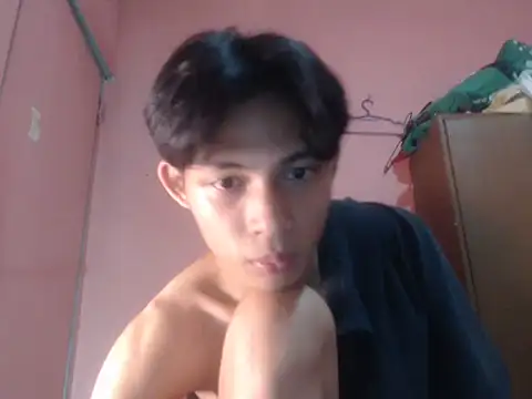 Kyoshi_19 live sex cam