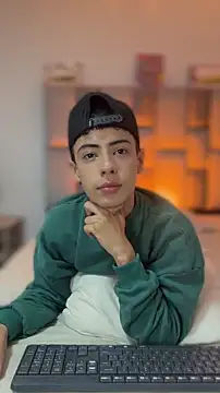 Sebastian_Reed live sex cam