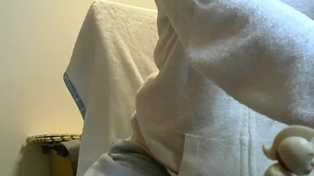 leopiii-iiJP's cam snapshot