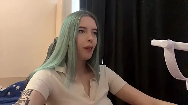 HatedClose's cam snapshot