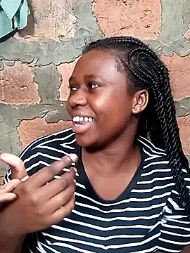 Sassy_boobs21 live sex cam