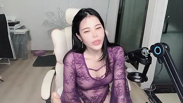 ace_u's cam snapshot