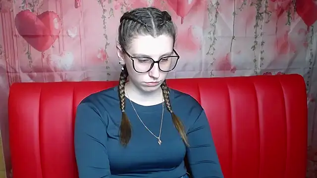 LilianaShine live sex cam