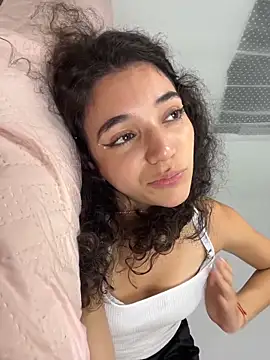 uniquerossie's cam snapshot