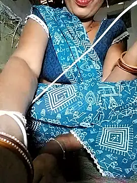 Hot_bhabhi300 live sex cam