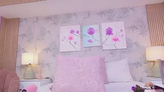 CherryTayloor's cam snapshot