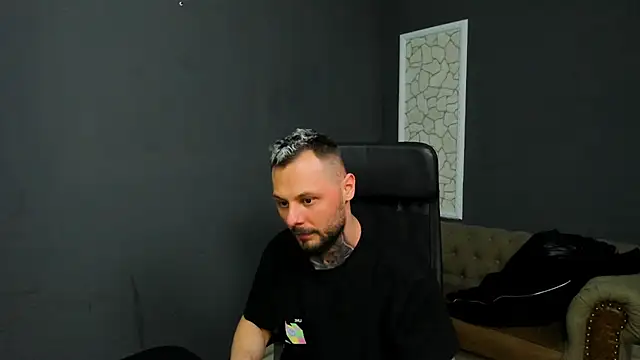 BrianHunts live sex cam