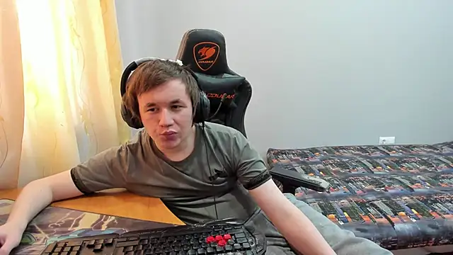 iliaskrislove live sex cam