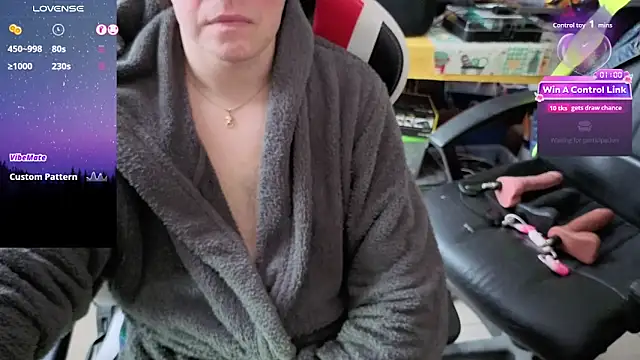 Naughty_toysboy live sex cam