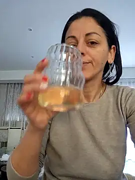 bruneta_sexy23 live sex cam